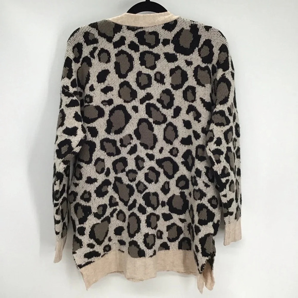 By Together Women’s Button-Up Leopard Safari Print Cardigan Tan/Black Size S/M - Picture 2 of 8